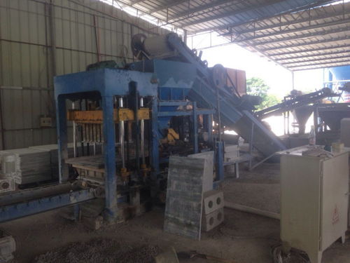 路面波浪磚機(jī)的環(huán)保制磚技術(shù)與農(nóng)業(yè)機(jī)械銷(xiāo)售的協(xié)同發(fā)展